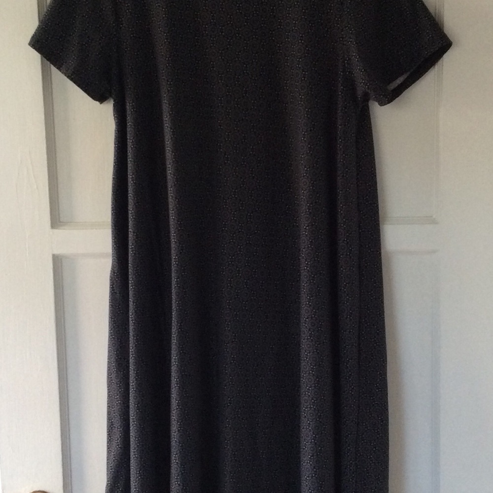 LulaRoe L Black Gray Medallions Carly Dress Floral